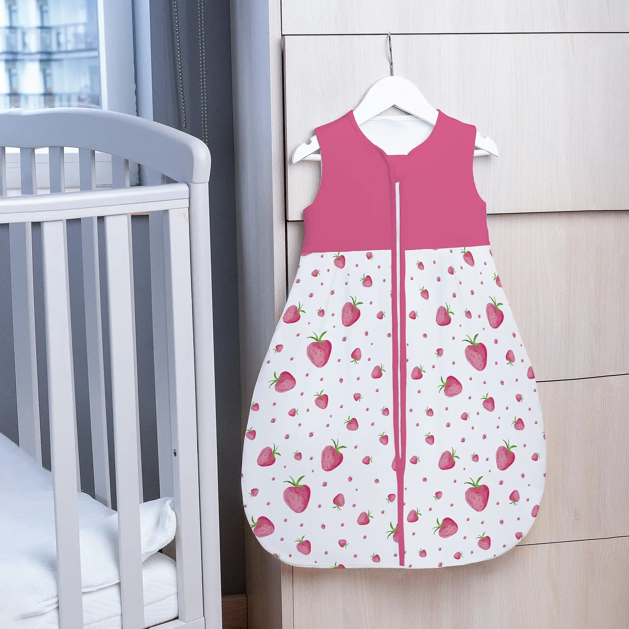 "Erdbeeren" Premium Jersey Schlafsack 1.0 TOG - Leslis
