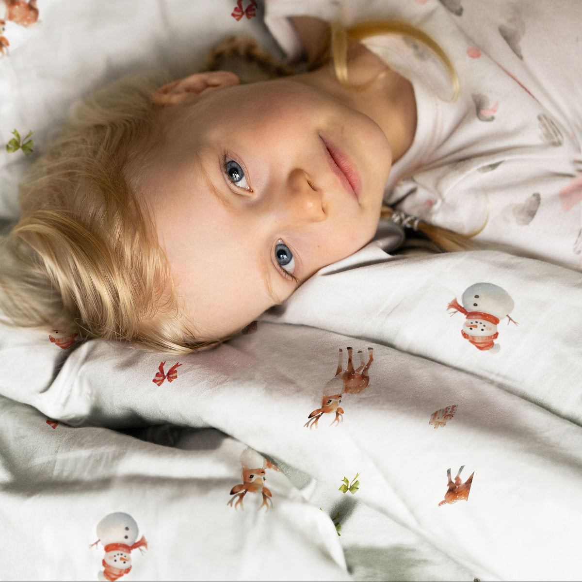 "Schneemann und Rehe" Premium Kinderbettwäsche - Leslis