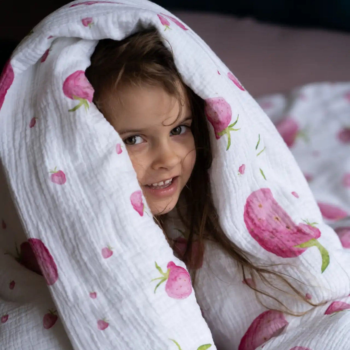 “Erdbeeren” Premium Kinderbettwäsche - Leslis