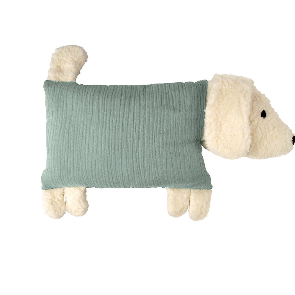 Salbeigrüner Kuschelhund mit weichem Kopf und Schlappohren.