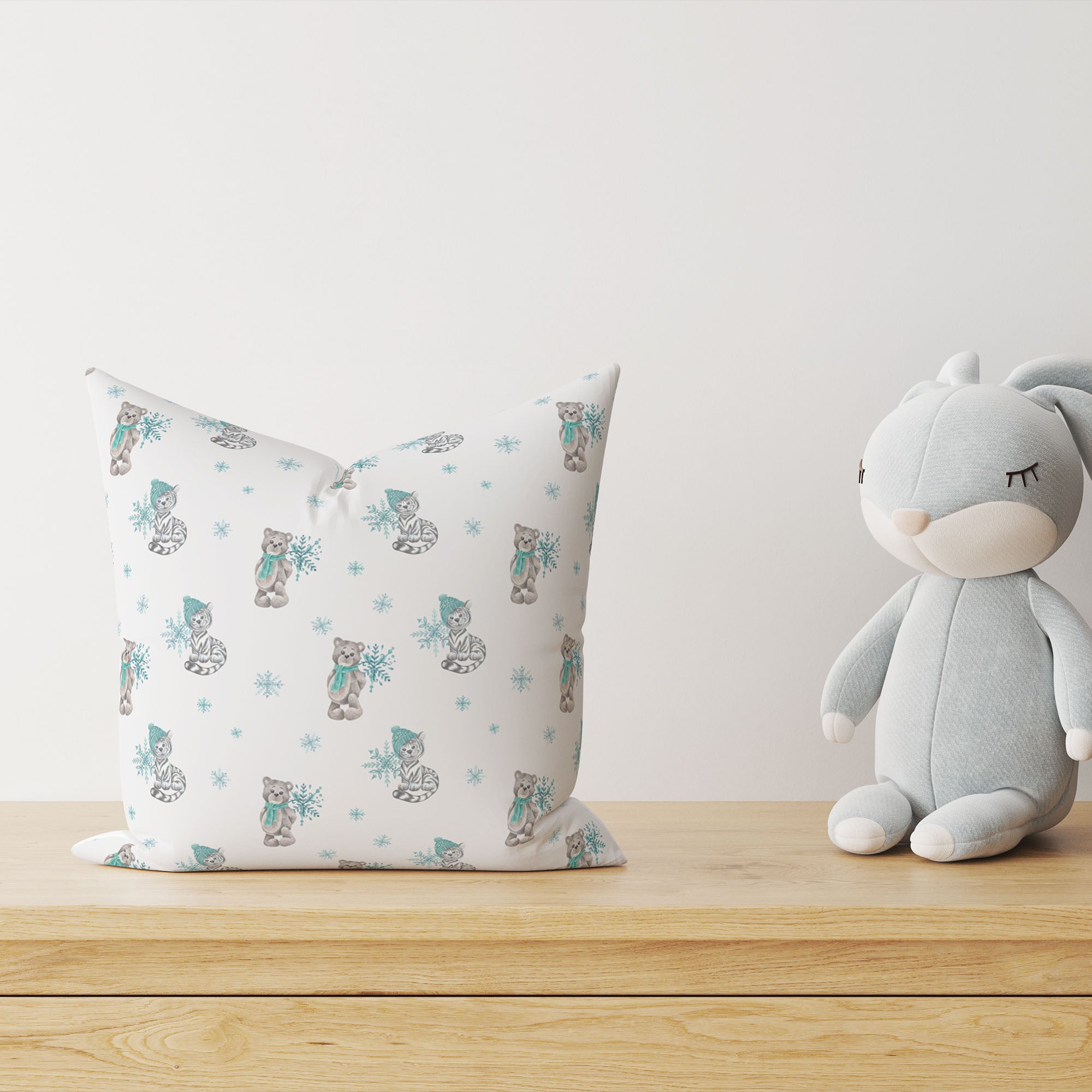 "Tiger and bear" premium children's decorative cushion